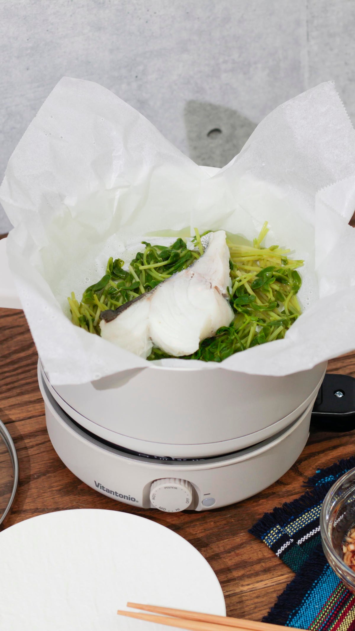 白身魚と豆苗の中華蒸し(ミニポット)