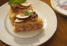 いちじくとハニーマスカルポーネクリームのミルクレープ