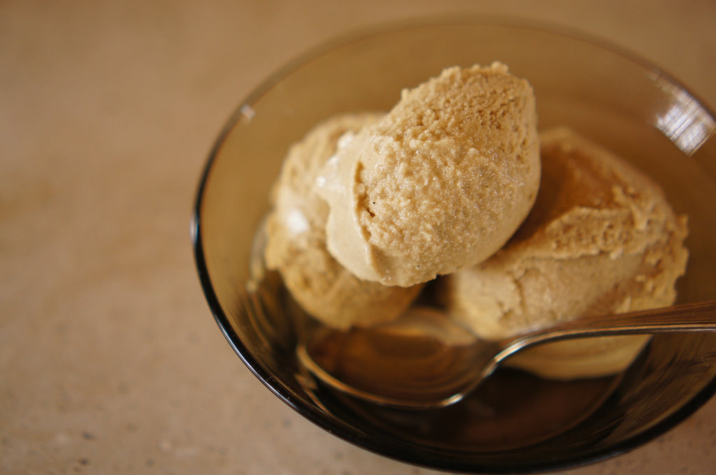 ほうじ茶アイスクリーム（フードプロセッサー）