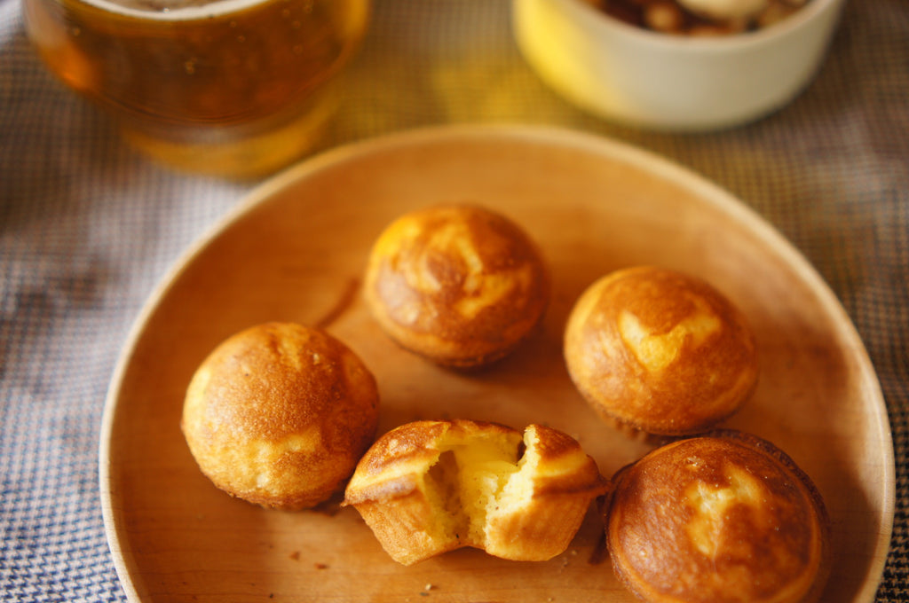 黒胡椒とチーズのマフィン（ワッフル＆ホットサンドベーカー+カップケーキプレート）