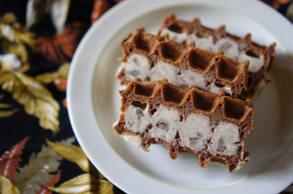 ココアワッフルのチョコバナナアイスサンド（ワッフル＆ホットサンドベーカー）