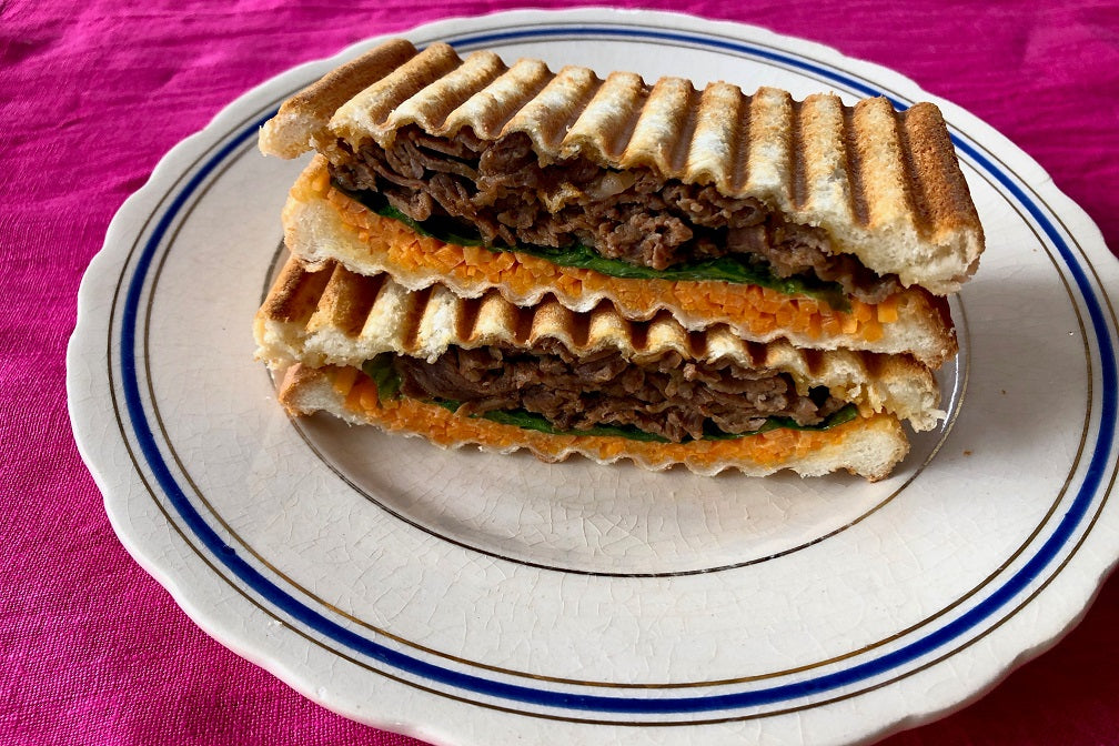 韓国風焼き肉ホットサンド