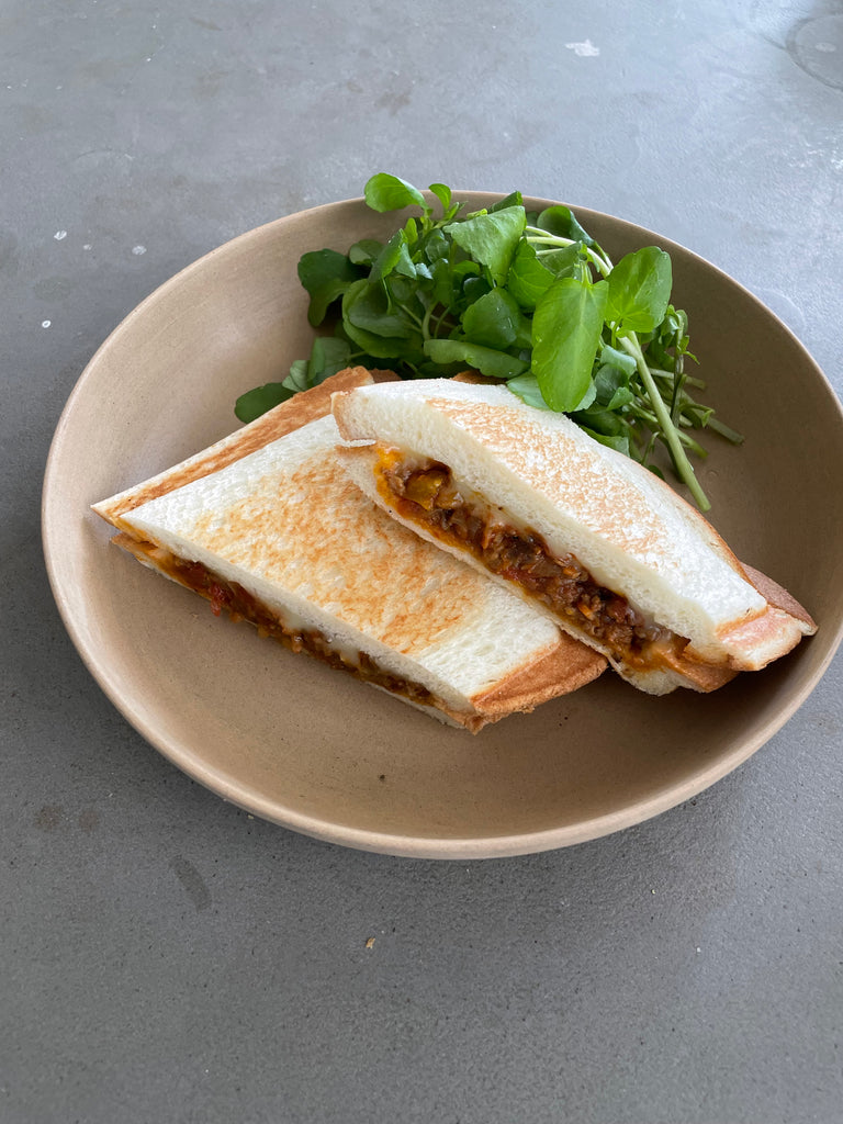 カレーミートソースホットサンド（厚焼きホットサンドベーカー“goooodⅡ”/VHS-15）