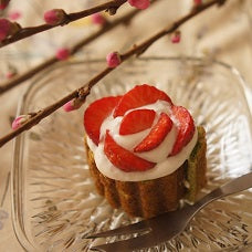 TORi岡本雅恵のVitantonioレシピ　NO.010≪抹茶と苺のロールケーキ≫