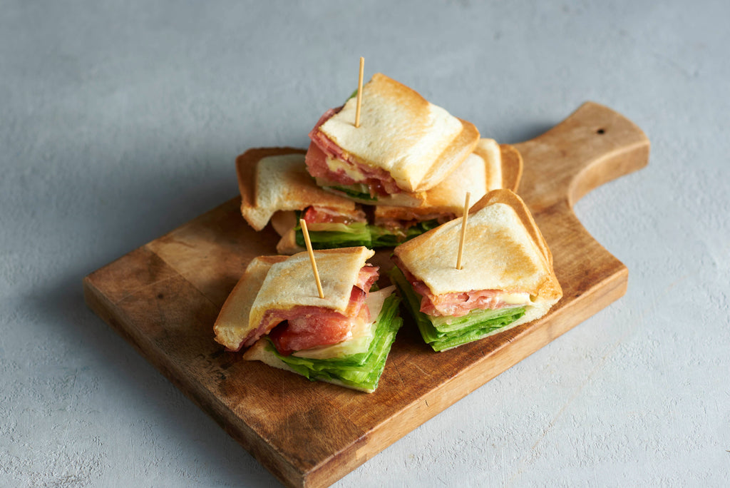 BLTホットサンド（厚焼きホットサンドベーカー“goooodⅡ”/VHS-15） 　　