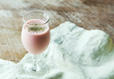 抹茶いちごミルクスムージー