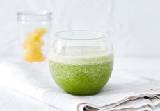 みつば・はっさく・バナナのグリーンスムージー