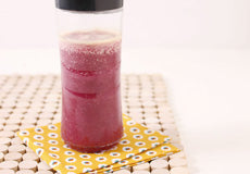 紫キャベツ・パイナップルのスムージー